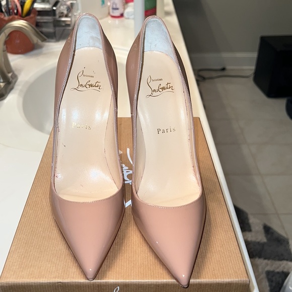Christian Louboutin Nude Patent Leather So Kate 38.5 - Picture 5 of 10